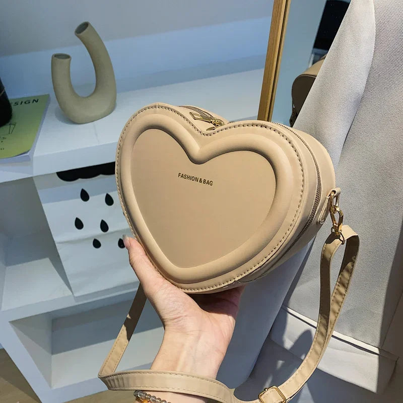 Bolso cruzado en forma de corazón